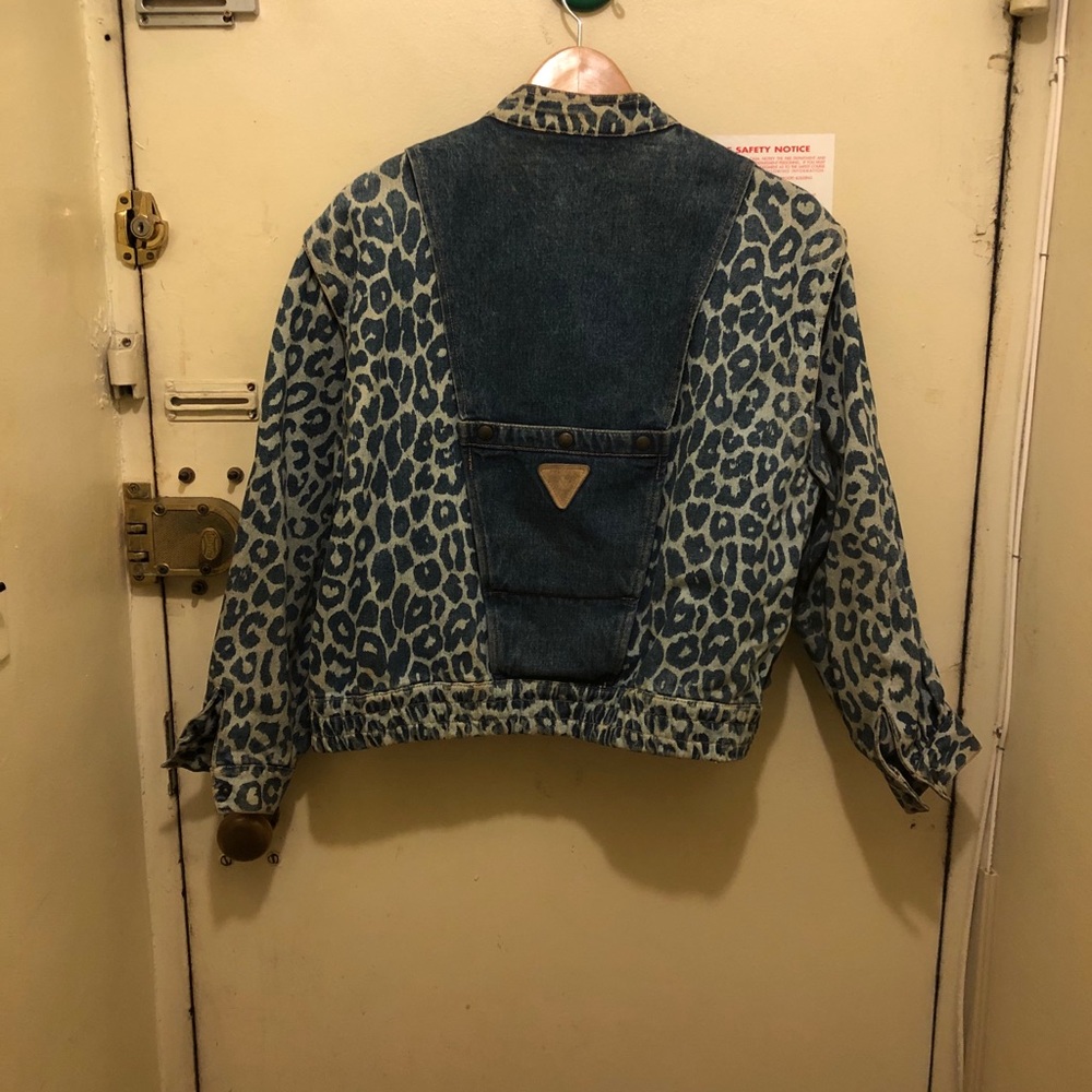 Thriller Jacket - Picture 2 of 3